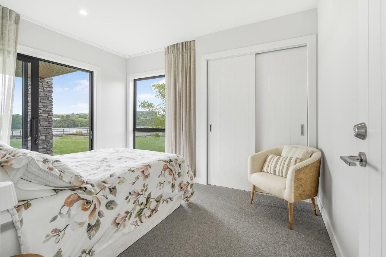 Lakeside Karapiro Downstairs Apartment 坎布里奇 外观 照片