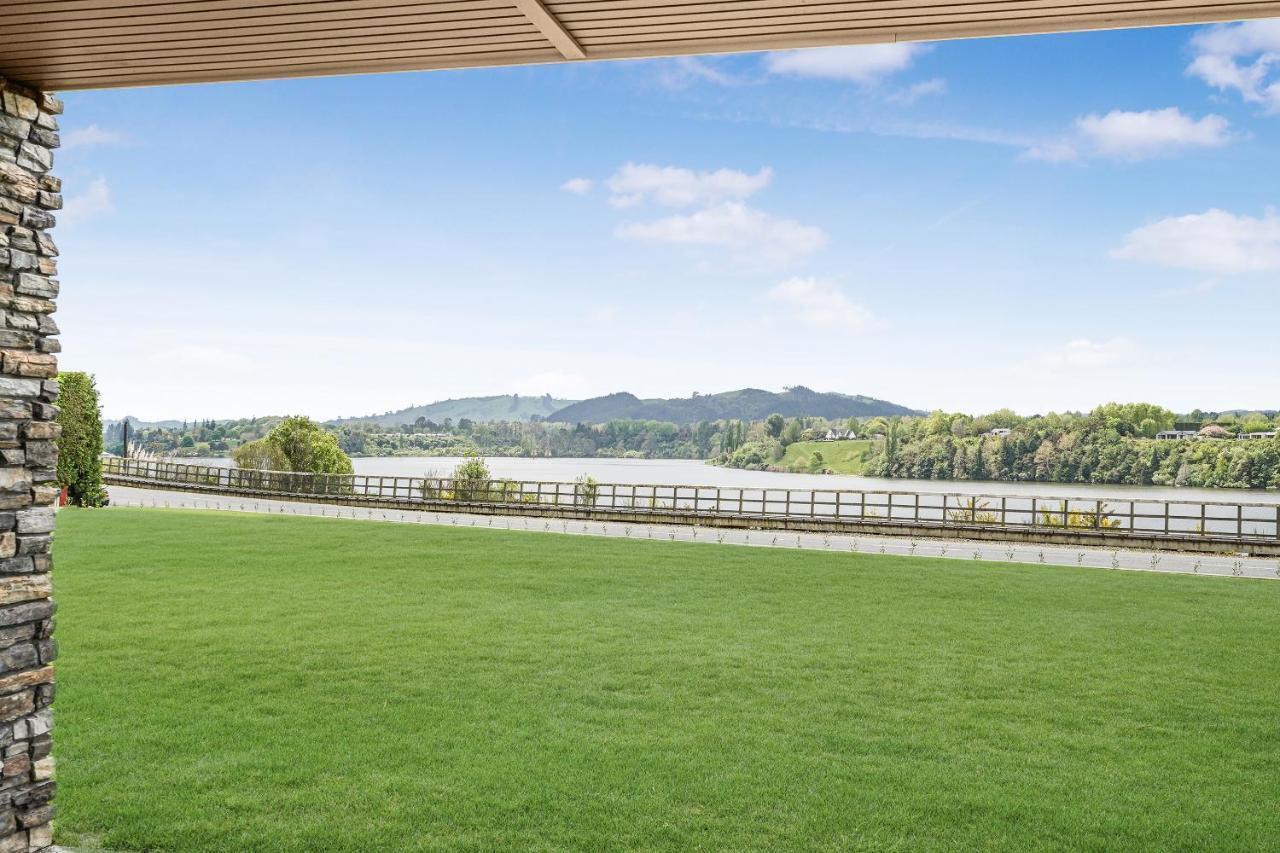 Lakeside Karapiro Downstairs Apartment 坎布里奇 外观 照片