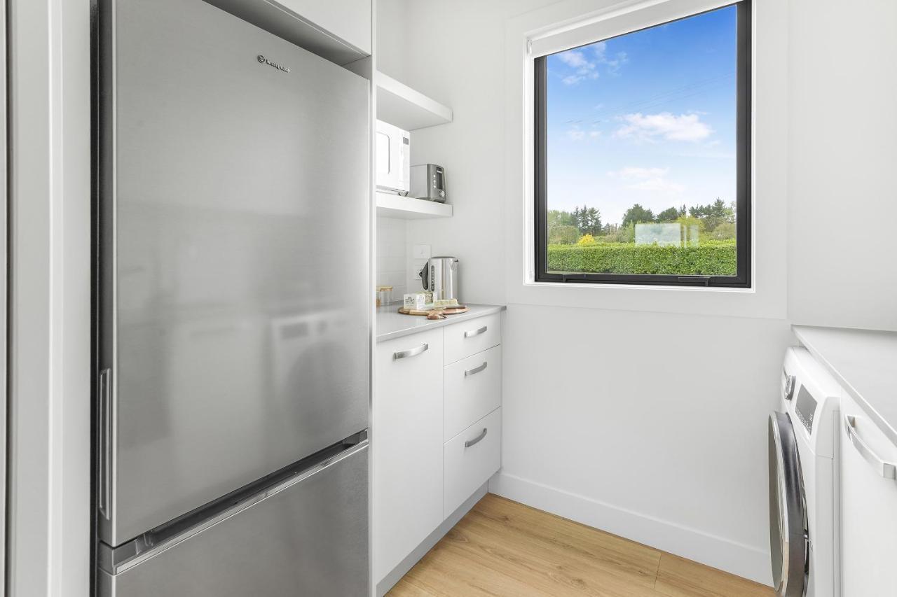 Lakeside Karapiro Downstairs Apartment 坎布里奇 外观 照片