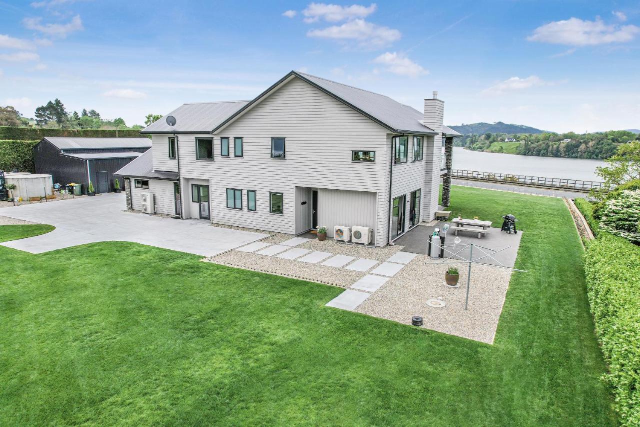 Lakeside Karapiro Downstairs Apartment 坎布里奇 外观 照片